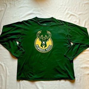 Milwaukee Bucks Long Sleeve Shirt
